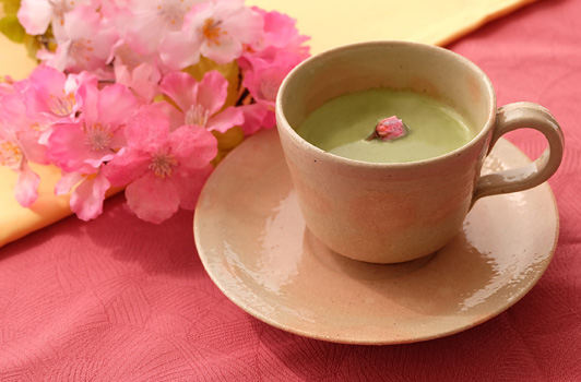 桜抹茶ラテ